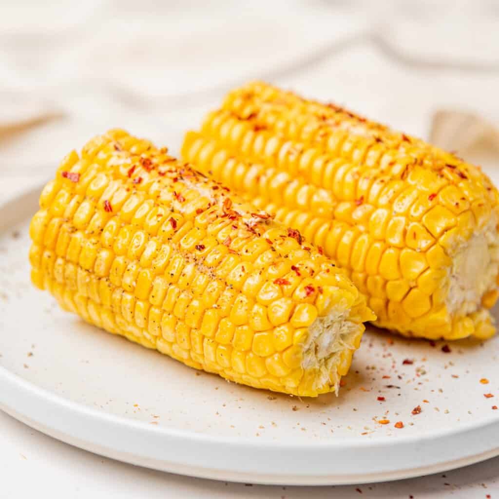 cook corn on the cob in microwave