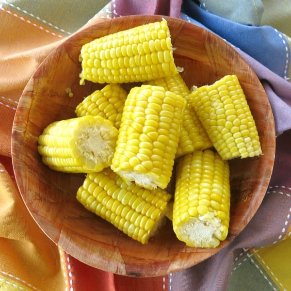 cook sweet corn in the microwave