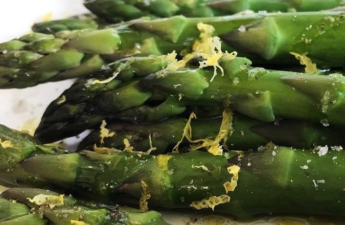 steam asparagus